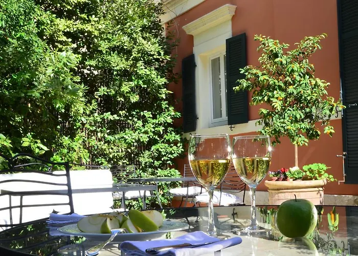 Siora Vittoria Boutique Korfu