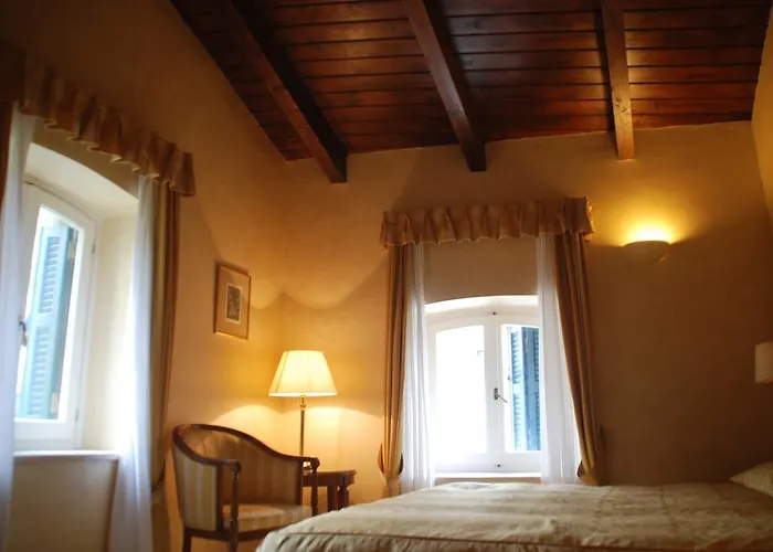 Hotell Siora Vittoria Boutique 4*