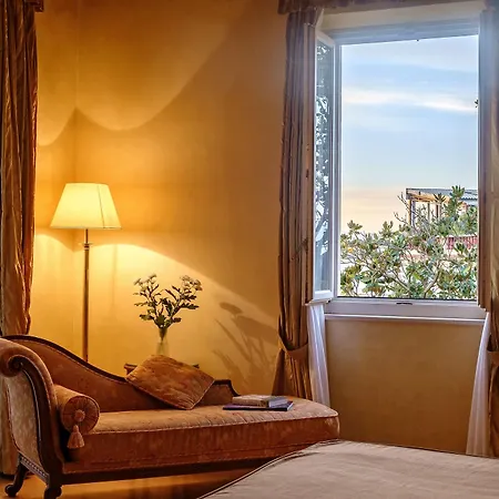 Siora Vittoria Boutique Hotel 4*
