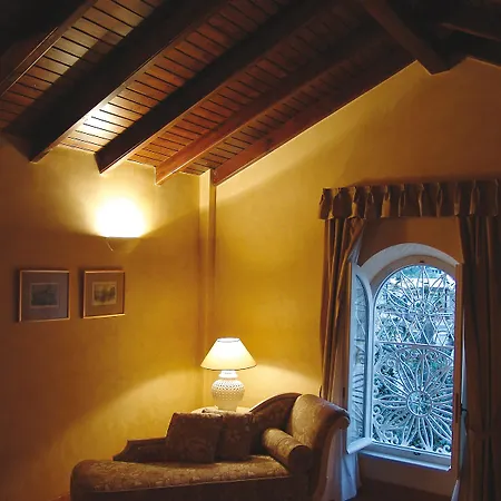 Hotel Siora Vittoria Boutique 4*