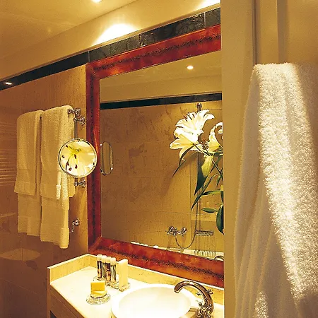 Hotel Siora Vittoria Boutique 4*