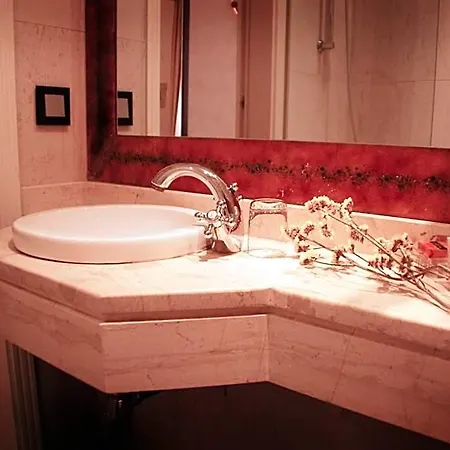 Hotel Siora Vittoria Boutique 4*